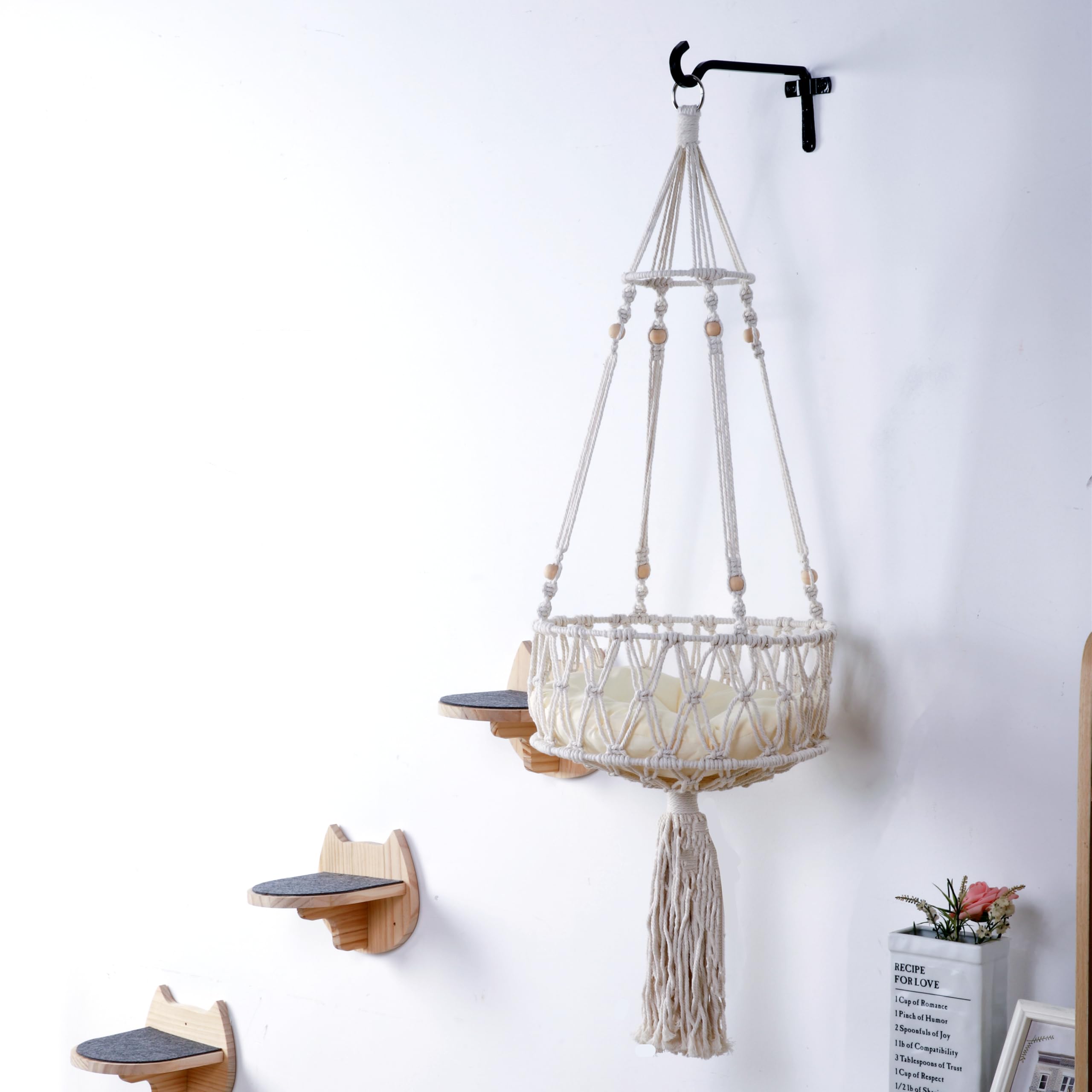 Macrame Boho Cat Hammock - Wall-Mounted Hanging Cat Bed