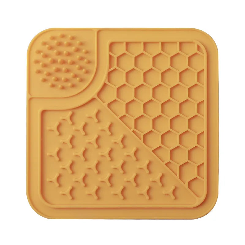 Dog lick mat slow feeder in orange