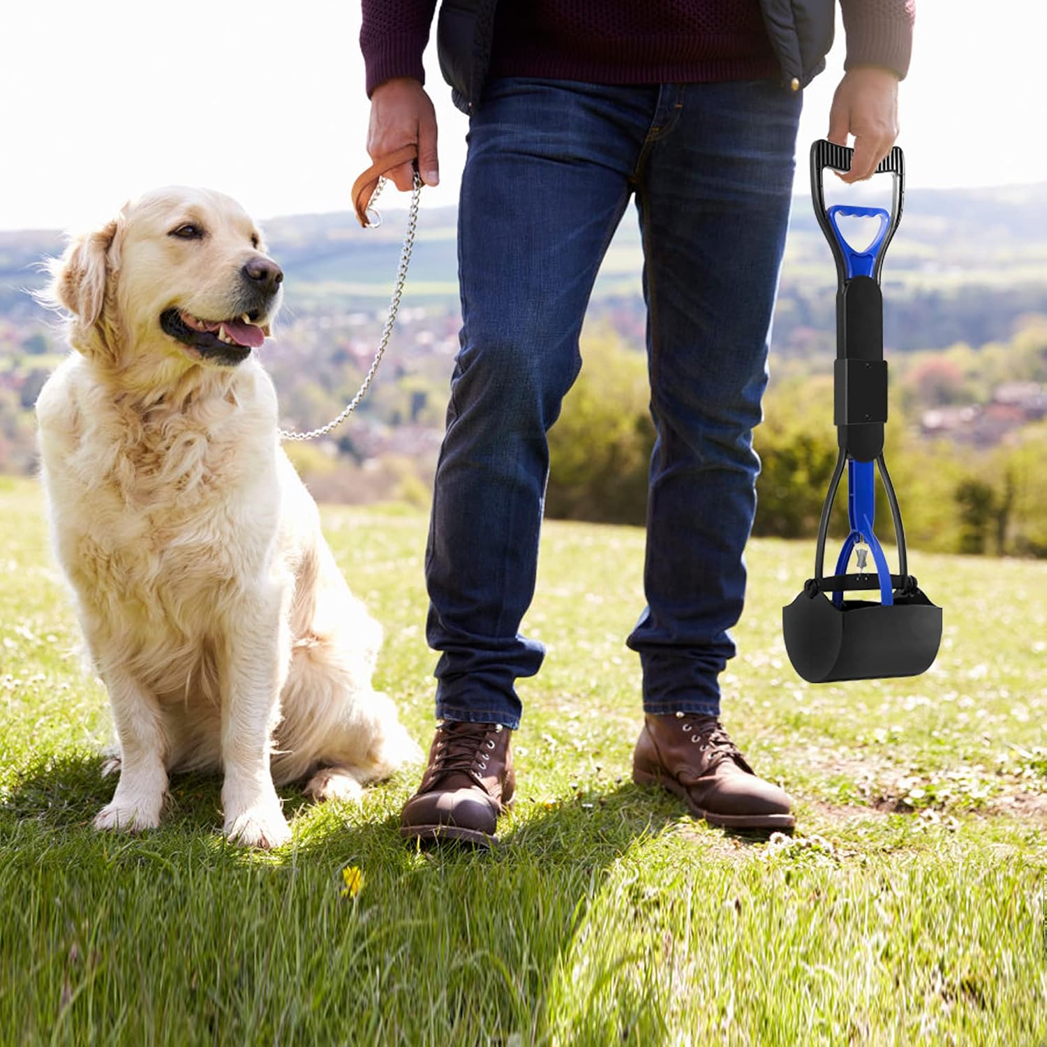 Folding spring-loaded pooper scooper – with pet