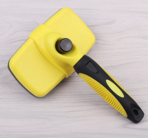 Self-Cleaning Deshedding Comb for Dogs & Cats — One-Click Fur Release