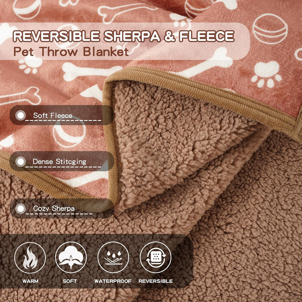 Waterproof sherpa dog blanket 50x60 – in use